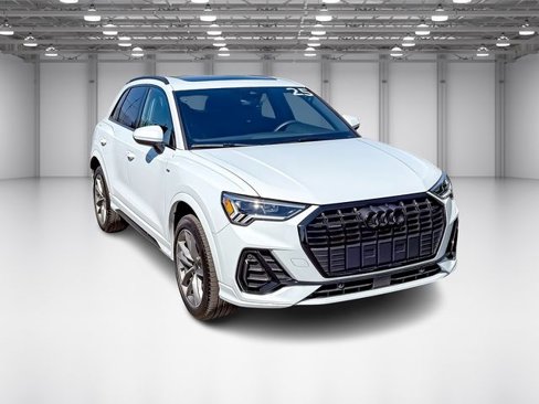 Certified 2025 Audi Q3 2.0T Premium image 7