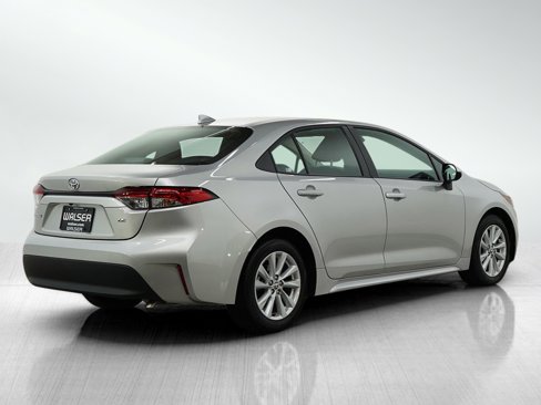 Used 2024 Toyota Corolla LE image 5