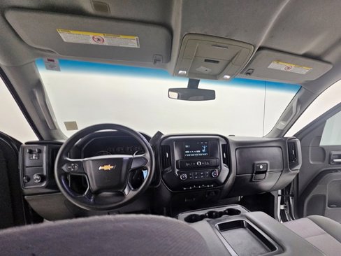 Used 2018 Chevrolet Silverado 2500 W/T image 17