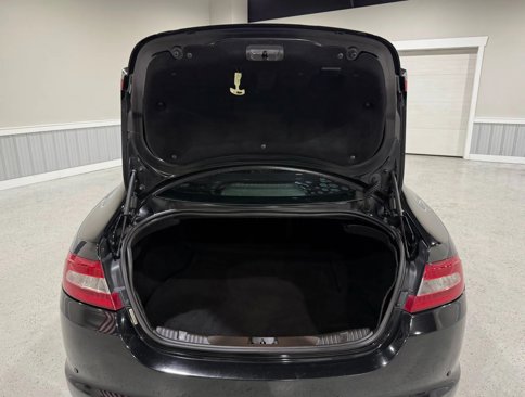 Used 2011 Jaguar XF R image 21