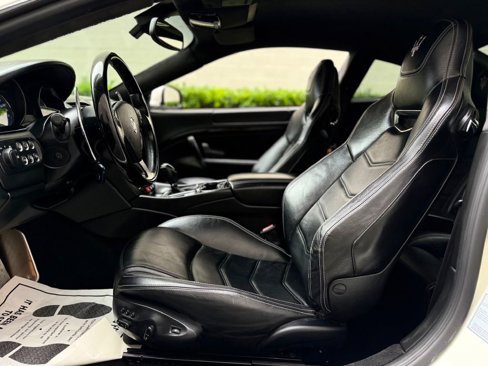 Used 2014 Maserati GranTurismo Sport image 25