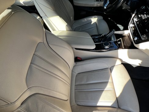 Used 2017 BMW 530i image 44