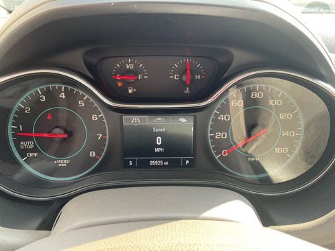 Used 2018 Chevrolet Cruze LS image 23
