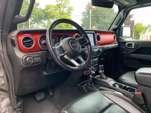 Used 2018 Jeep Wrangler Unlimited Rubicon image 12