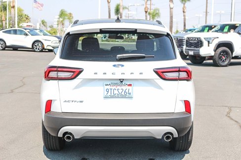 Used 2025 Ford Escape Active w/ Cold Weather Package image 7
