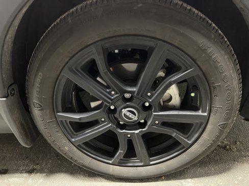 Used 2023 Nissan Kicks SR image 40
