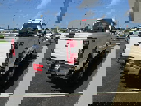 New 2025 Ford F250 XLT w/ 360-Degree Camera Package image 29