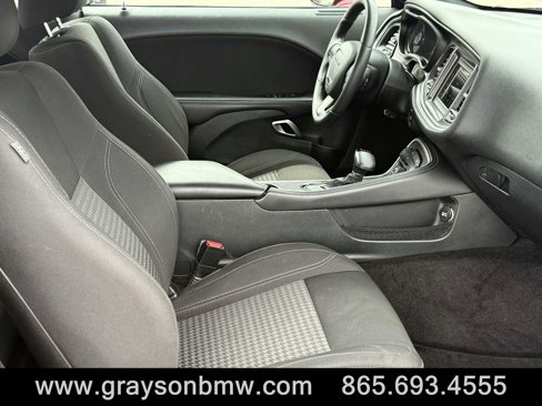 Used 2018 Dodge Challenger SXT w/ Blacktop Package image 11