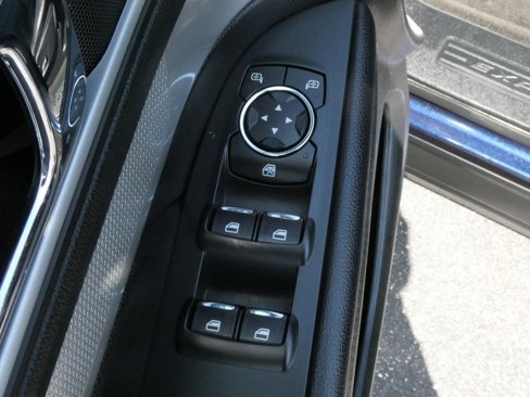Used 2017 Ford Explorer XLT w/ Equipment Group 202A image 32