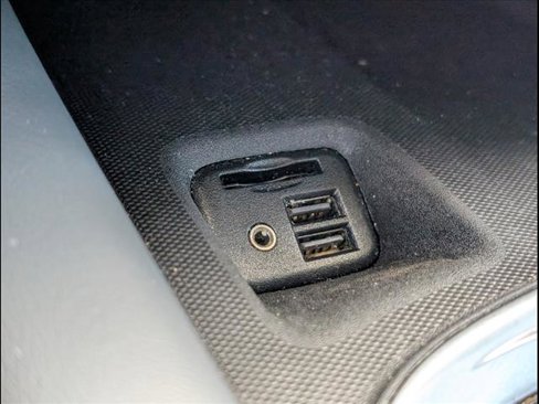 Used 2020 Buick Enclave Essence image 16