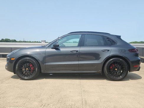 Used 2018 Porsche Macan GTS image 2