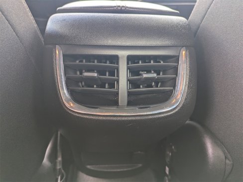 Used 2024 Chevrolet Malibu LT image 14