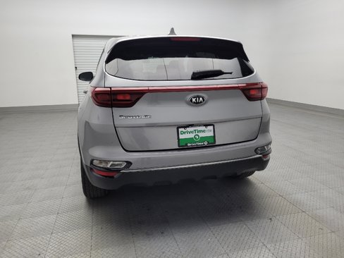 Used 2020 Kia Sportage LX image 6
