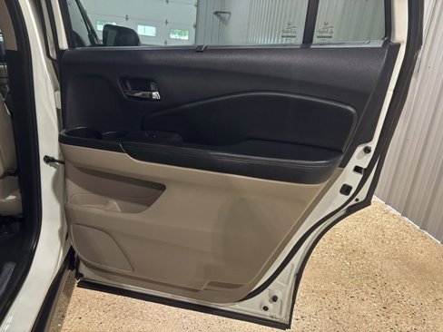 Used 2019 Honda Pilot EX-L image 32