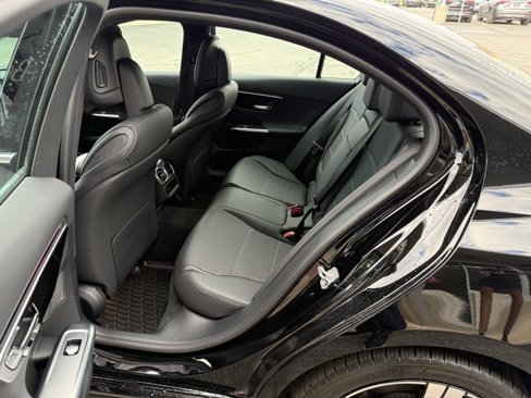 New 2025 Mercedes-Benz C 300 4MATIC Sedan image 5