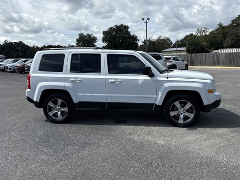 Used 2017 Jeep Patriot High Altitude image 6