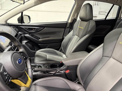 Used 2021 Subaru Crosstrek 2.5i Sport w/ Moonroof Package image 14