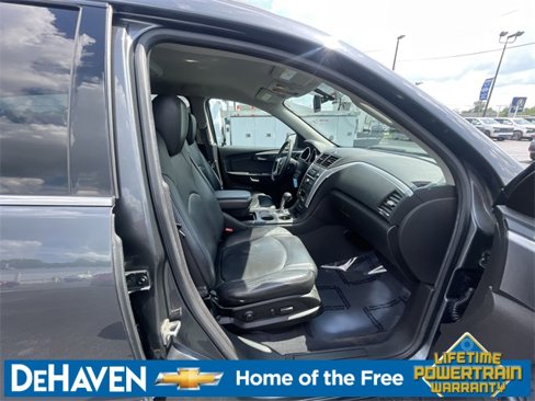 Used 2010 Chevrolet Traverse LT w/ Personal Connectivity Package image 25