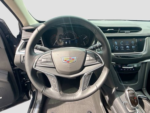 Used 2019 Cadillac XT5 Luxury image 11