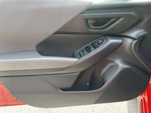 Certified 2025 Subaru Crosstrek 2.5i Premium w/ Crosstrek Mirror Package image 9