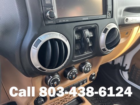 Used 2014 Jeep Wrangler Unlimited Sahara w/ Connectivity Group image 25