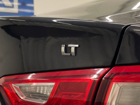 Used 2023 Chevrolet Malibu LT image 21
