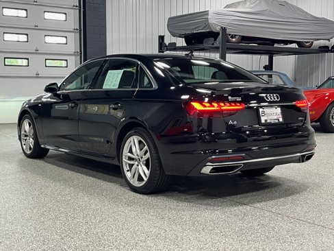 Used 2020 Audi A4 2.0T Premium w/ Convenience Package image 3