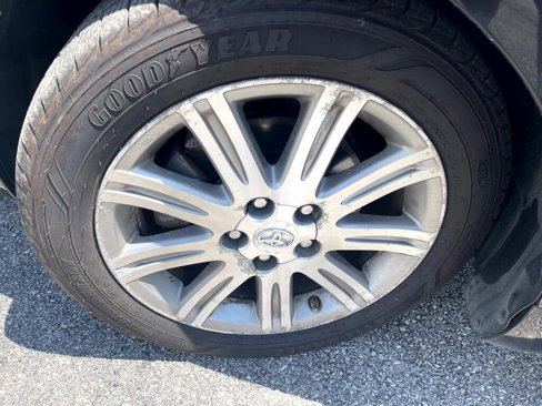 Used 2009 Toyota Avalon Limited image 23