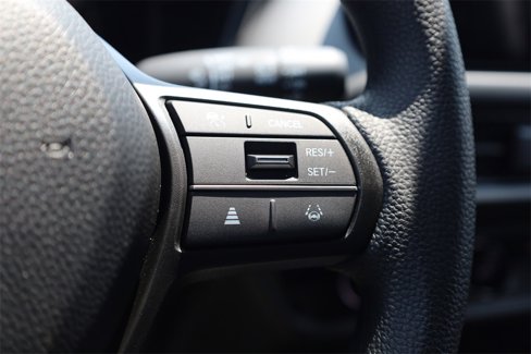 New 2026 Honda HR-V LX image 16