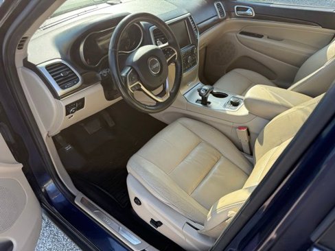 Used 2014 Jeep Grand Cherokee Limited image 11