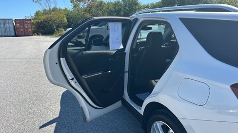 Used 2019 Chevrolet Equinox Premier image 30