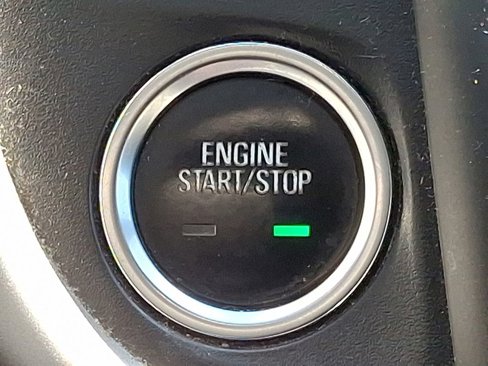 Used 2020 Chevrolet Sonic LT image 18