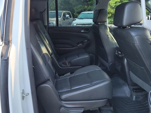 Used 2020 GMC Yukon XL SLT image 18