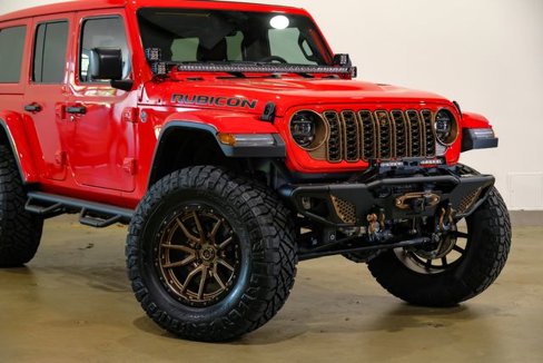 Used 2024 Jeep Wrangler Unlimited Rubicon w/ Technology Group image 33