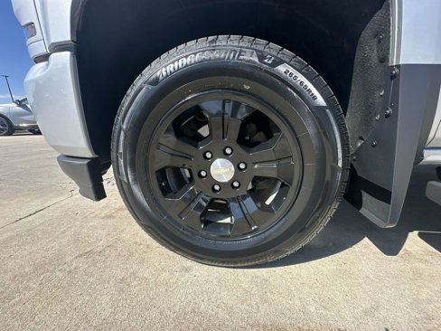 Certified 2016 Chevrolet Silverado 1500 LT w/ All Star Edition image 32
