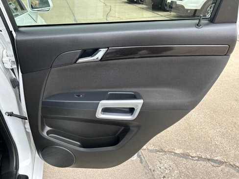 Used 2014 Chevrolet Captiva Sport LT image 20