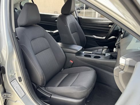Used 2022 Nissan Altima 2.5 S image 30