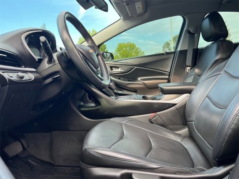 Used 2018 Chevrolet Volt LT w/ LT Driver Confidence Package image 24