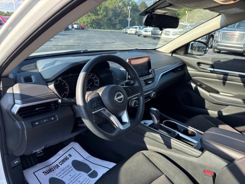 Used 2023 Nissan Altima 2.5 SV image 20