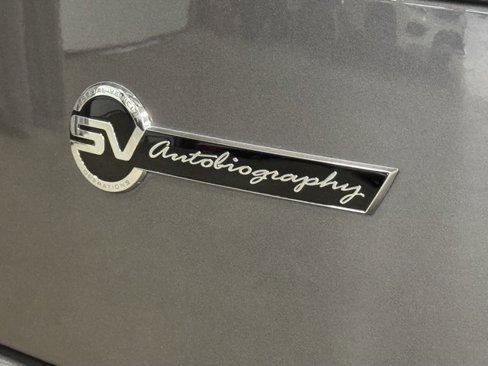 Used 2020 Land Rover Range Rover SV Autobiography Dynamic image 35