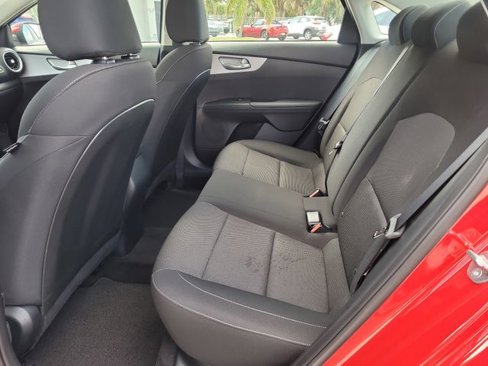 Used 2024 Kia Forte LXS w/ LXS Technology Package image 8