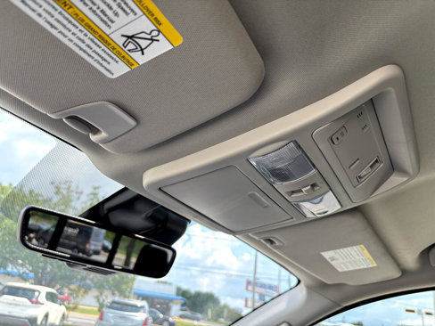 Used 2023 Nissan Titan SV w/ SV Utility Package image 18