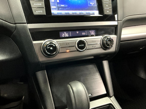 Used 2019 Subaru Outback 2.5i image 16