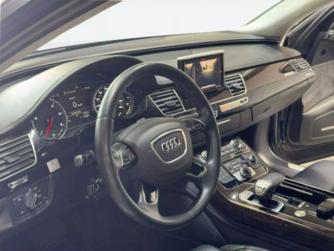 Used 2014 Audi A8 L TDI w/ Premium Package image 21