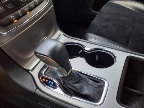 Used 2018 Jeep Grand Cherokee Altitude image 23
