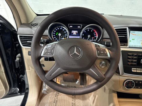 Used 2015 Mercedes-Benz ML 350 4MATIC image 36