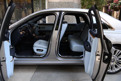 Certified 2022 Rolls-Royce Ghost w/ Ghost Package image 8