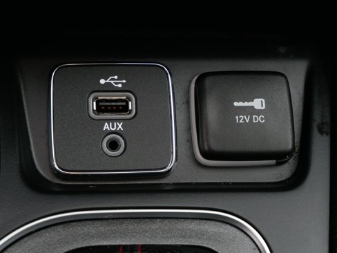 Used 2019 Jeep Cherokee Trailhawk w/ Comfort/Convenience Group image 31