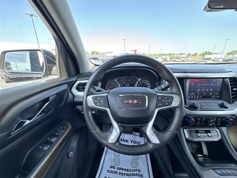 Used 2021 GMC Acadia SLE w/ Driver Convenience Package image 14