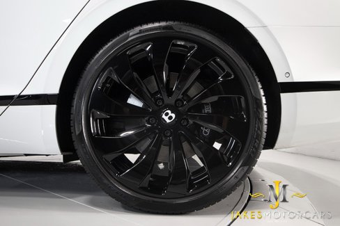 Used 2021 Bentley Flying Spur V8 image 69